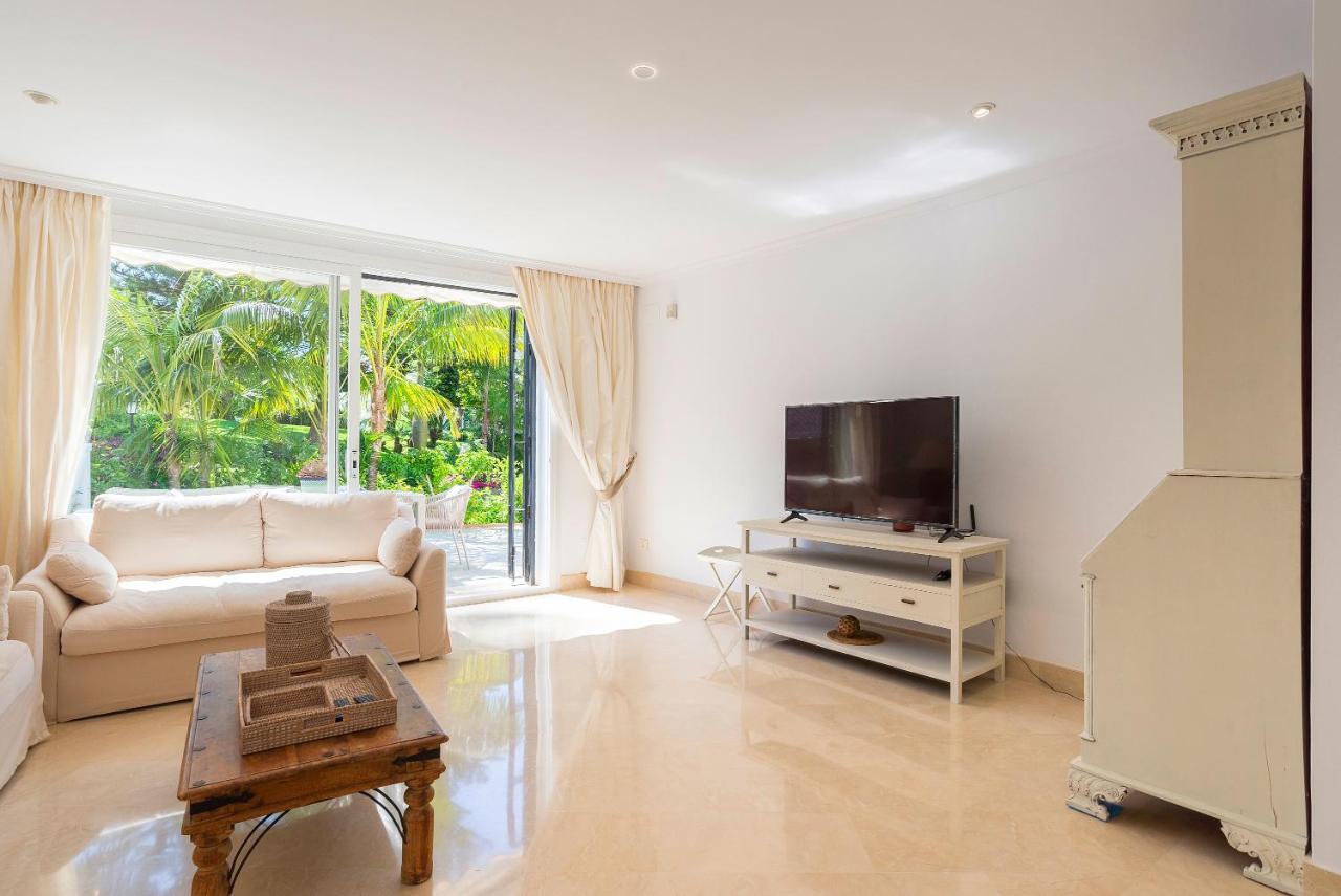 Elviria Playa White Pearl Beach 马尔韦利亚 外观 照片